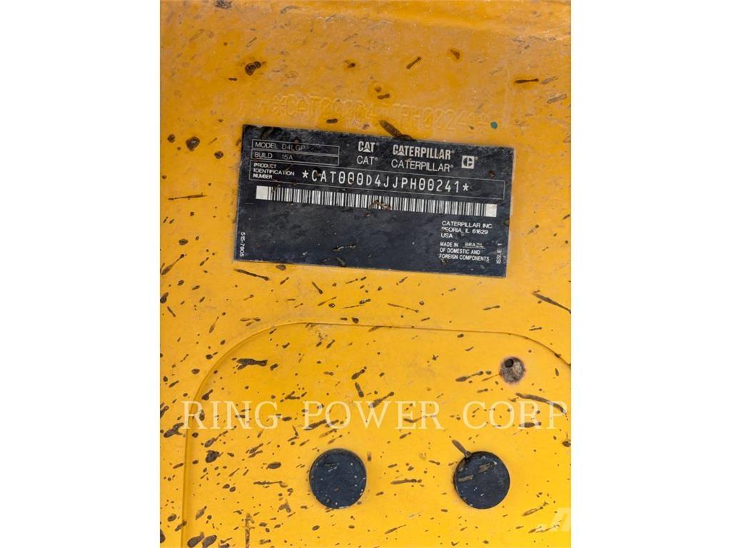 CAT D4 LGP Buldožeri guseničari