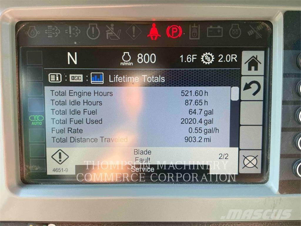 CAT D4 LGP Buldožeri guseničari