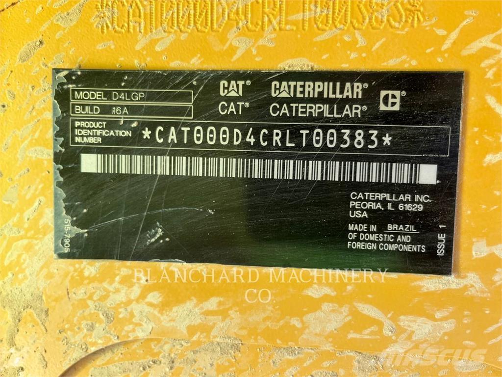 CAT D4 LGP Buldožeri guseničari