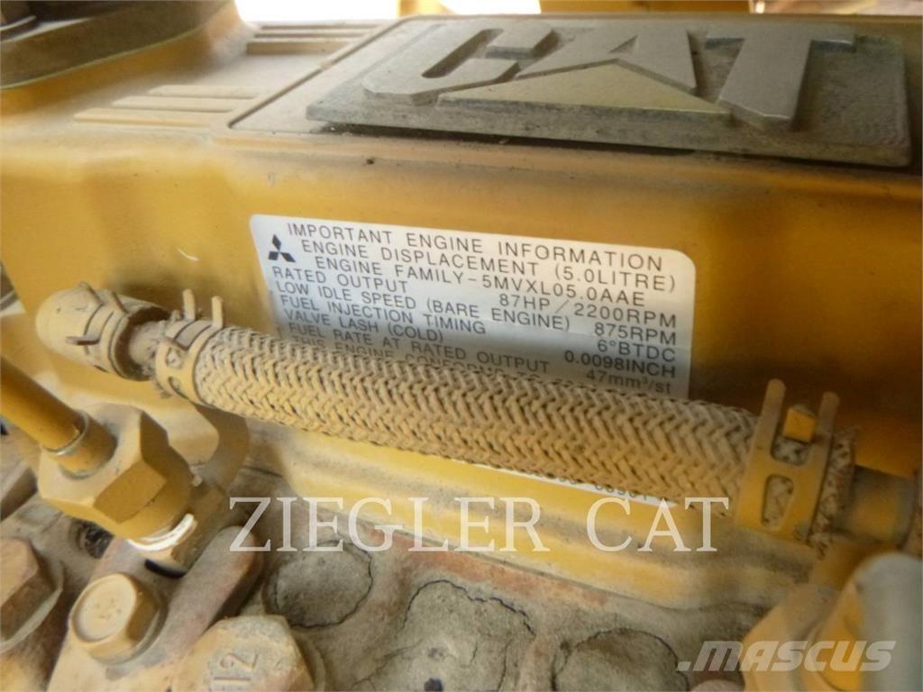 CAT D4GLGP Buldožeri guseničari