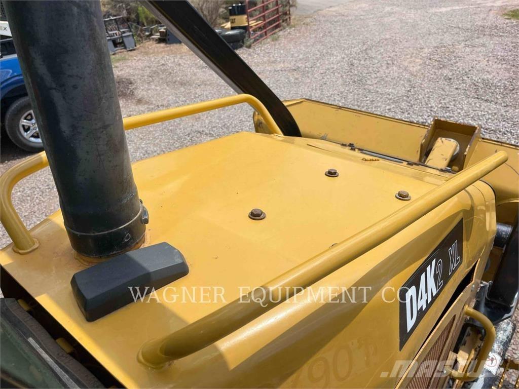 CAT D4K2 XL Buldožeri guseničari