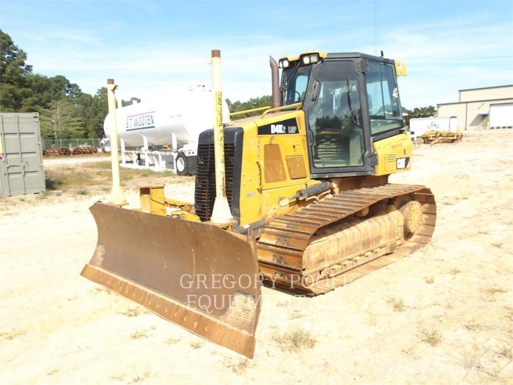 CAT D4K2LGP Buldožeri guseničari