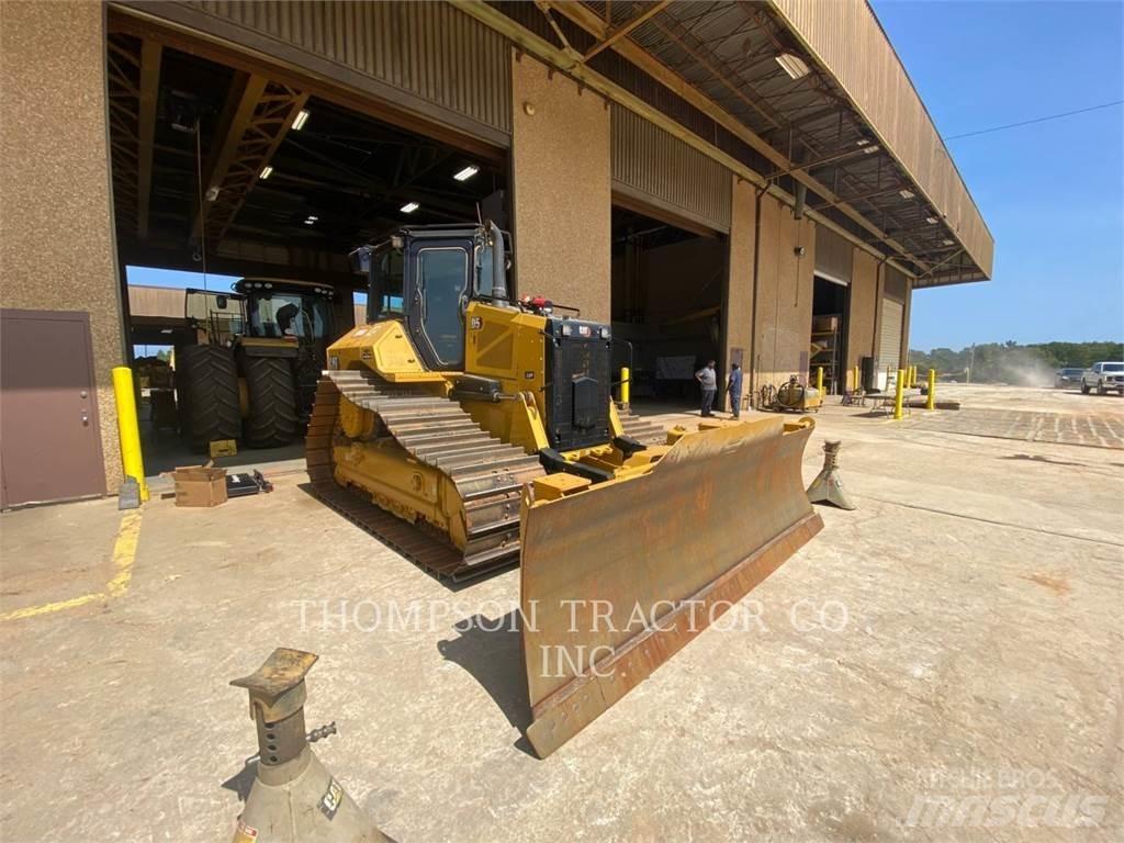 CAT D5 Buldožeri guseničari