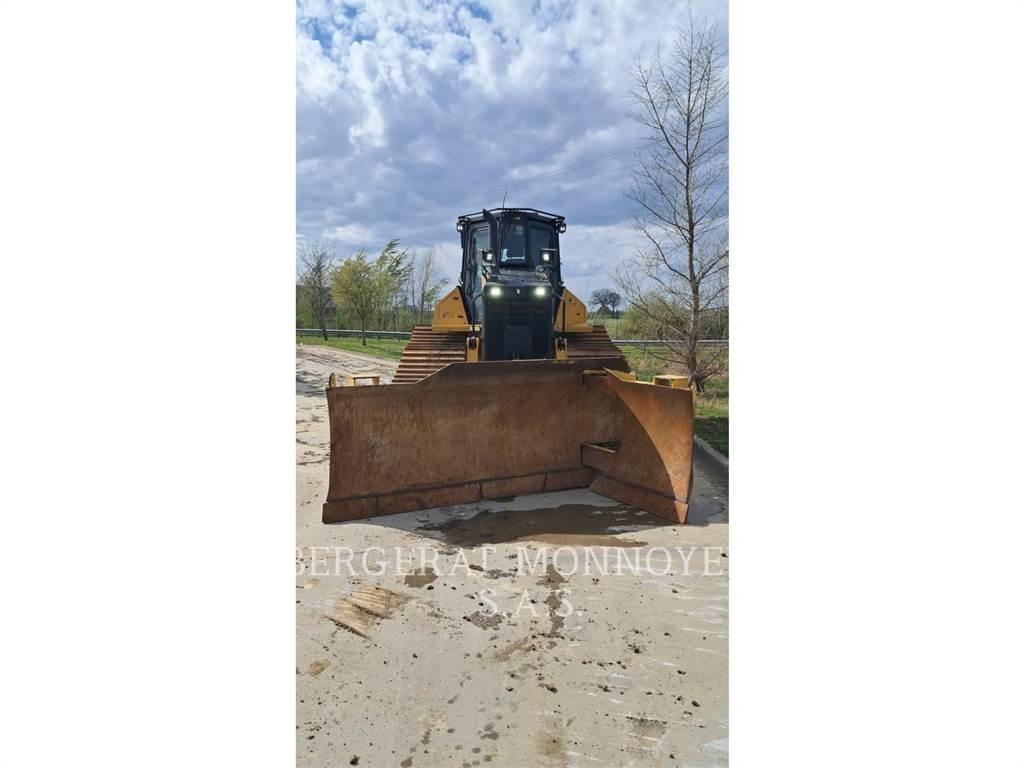 CAT D5 Buldožeri guseničari