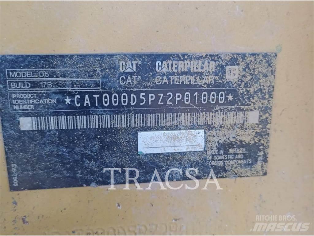 CAT D5 Buldožeri guseničari