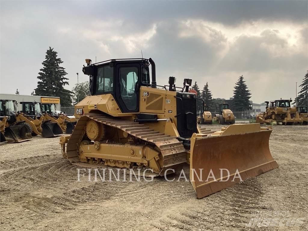 CAT D5-17 Buldožeri guseničari