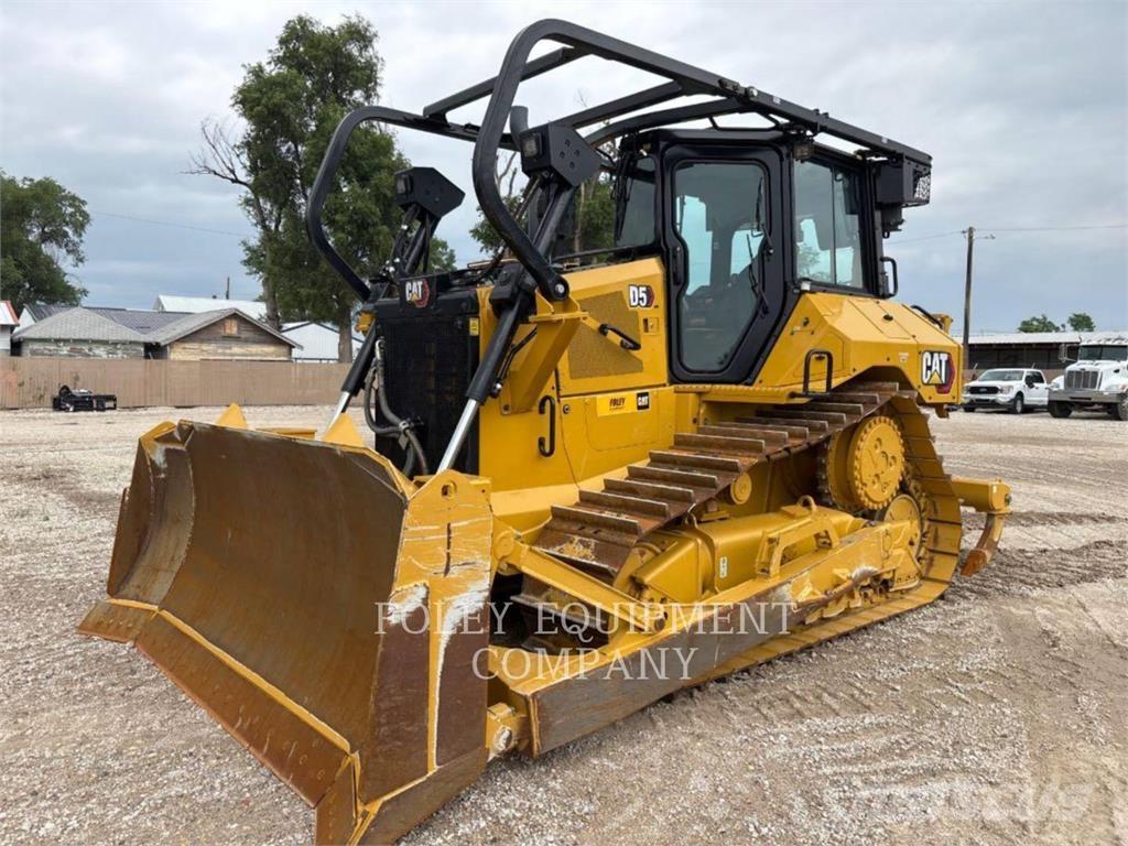 CAT D5-17SX Buldožeri guseničari