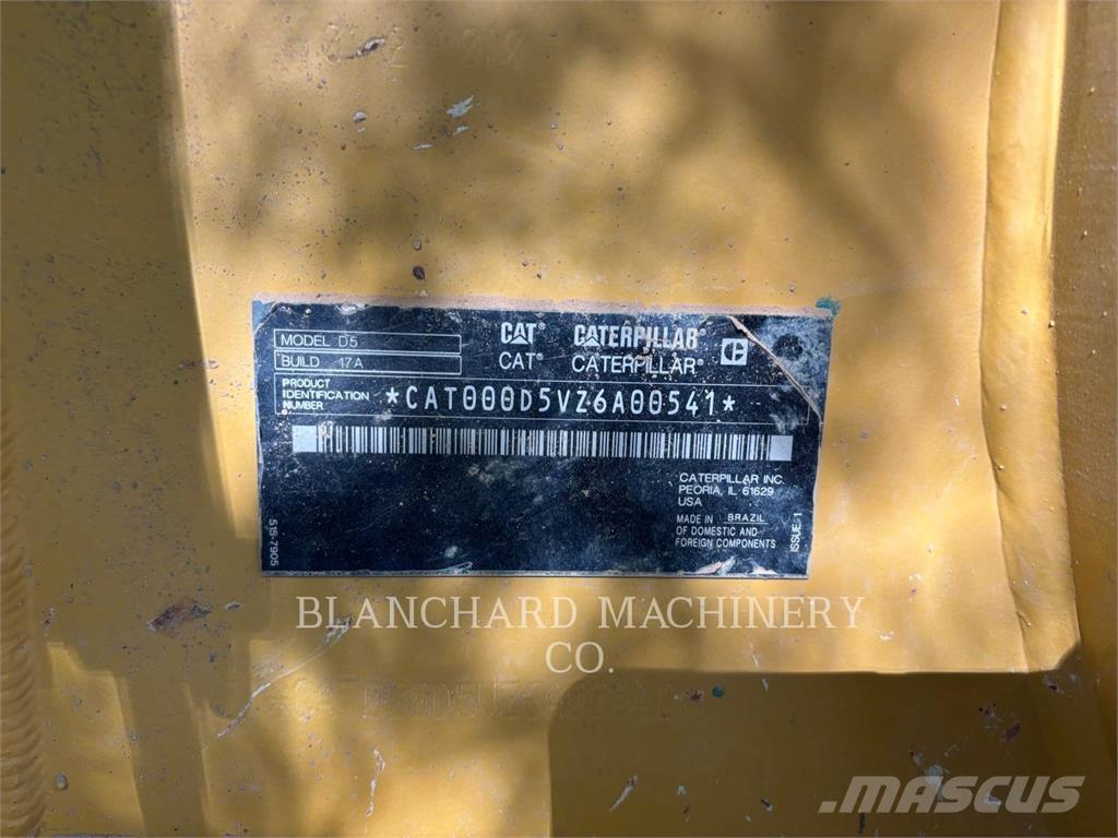 CAT D5- LGP Buldožeri guseničari