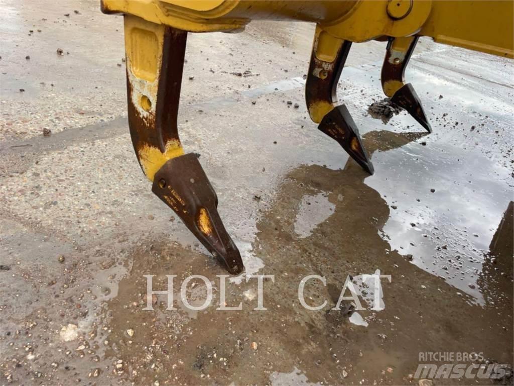 CAT D5 LGPVP Buldožeri guseničari