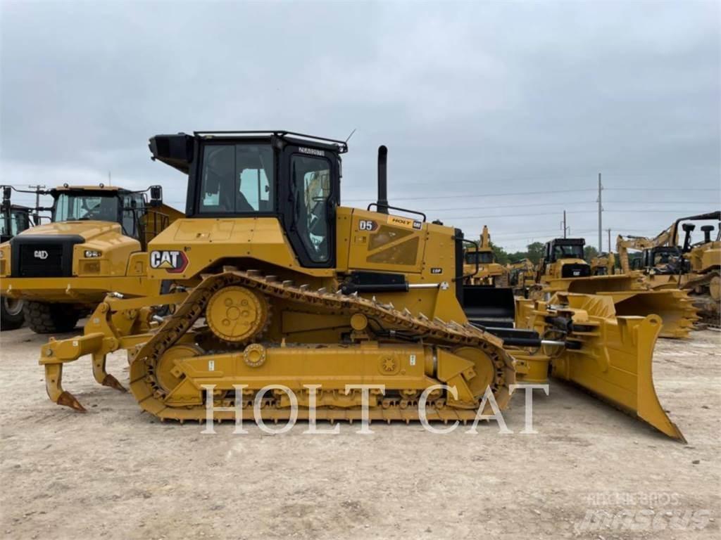 CAT D5 LGPVP Buldožeri guseničari