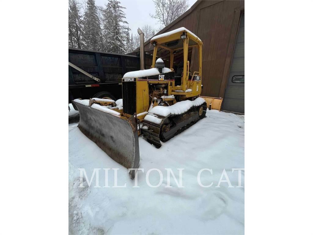 CAT D5CIII Buldožeri guseničari
