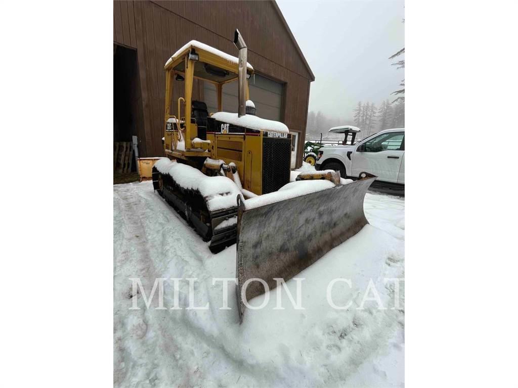 CAT D5CIII Buldožeri guseničari