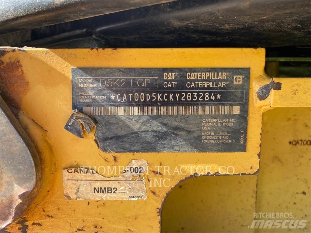 CAT D5K2 LGP Buldožeri guseničari