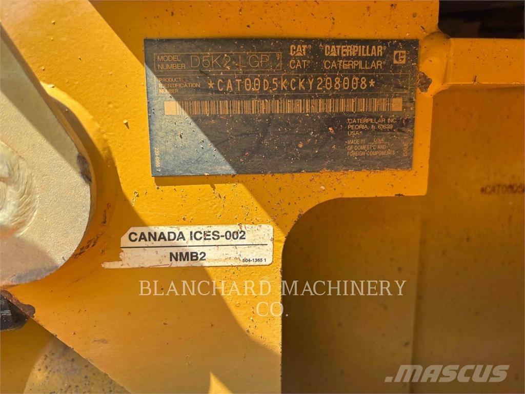 CAT D5K2 LGP Buldožeri guseničari