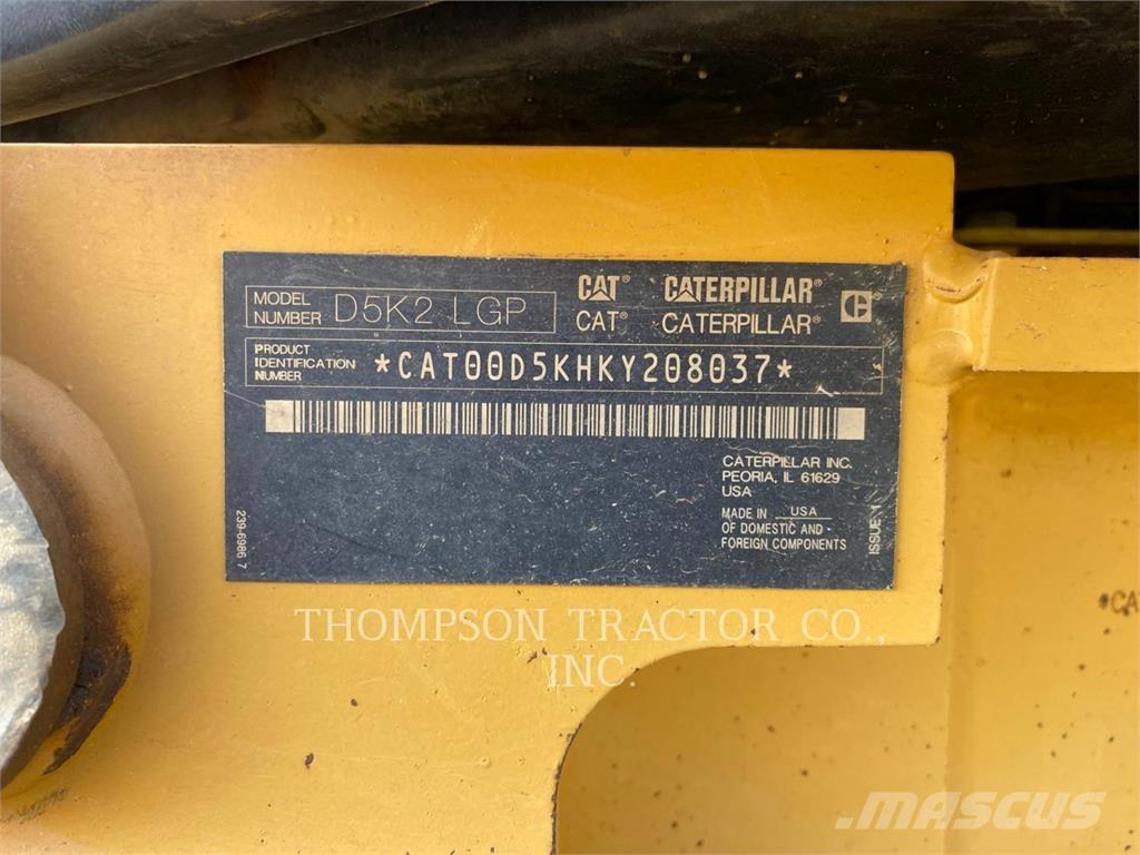 CAT D5K2 LGP Buldožeri guseničari
