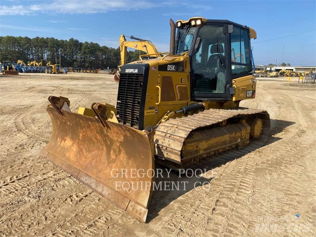CAT D5K2LGP Buldožeri guseničari