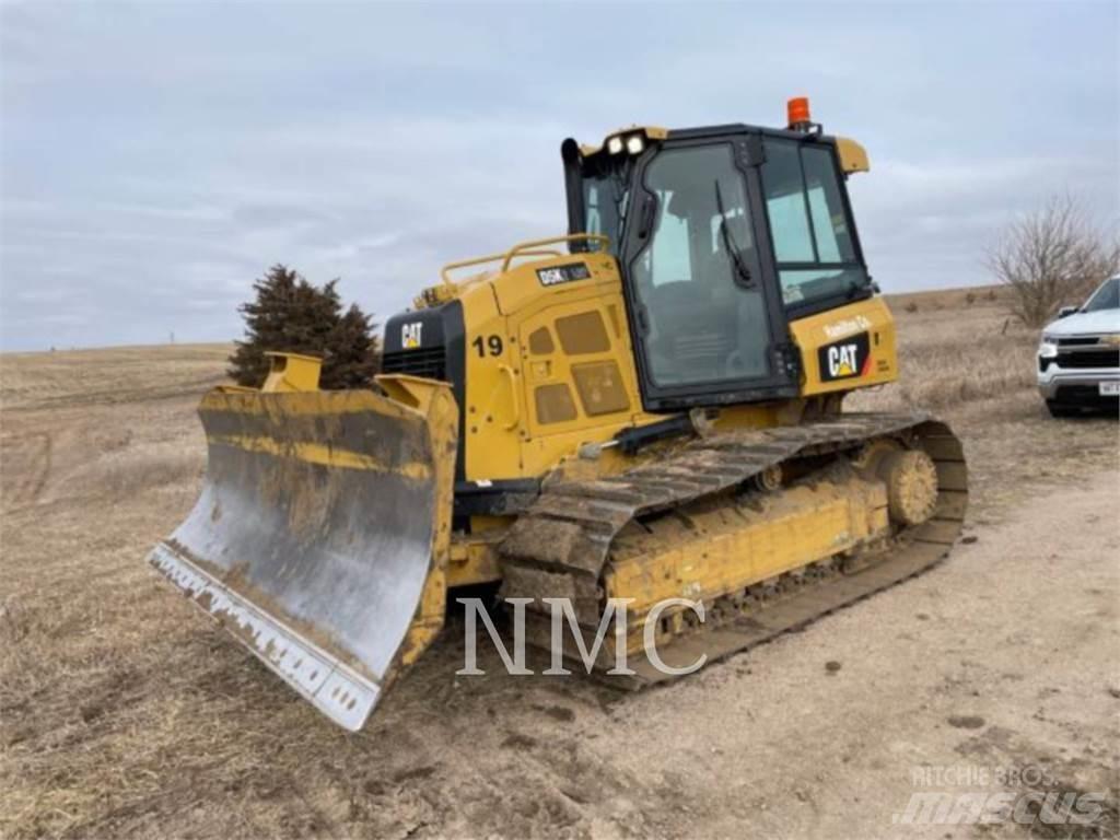 CAT D5K2LGP Buldožeri guseničari