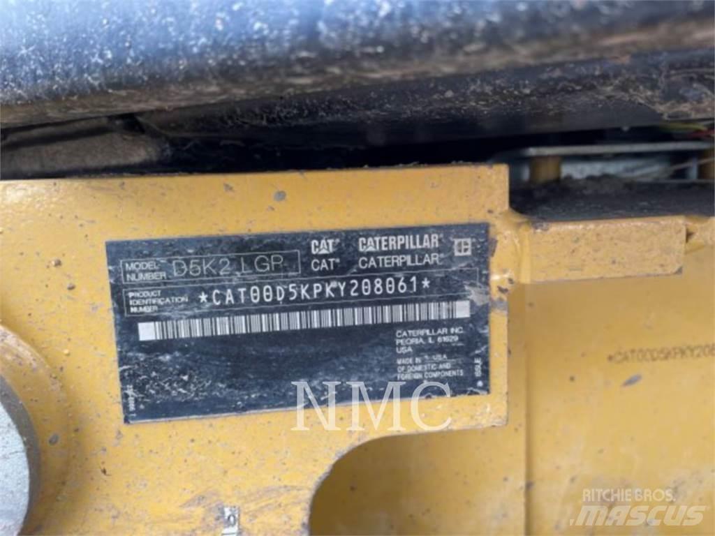 CAT D5K2LGP Buldožeri guseničari