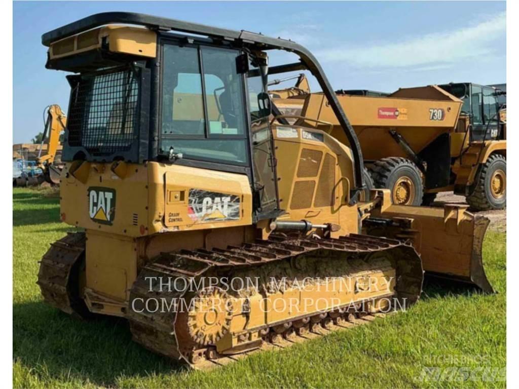 CAT D5K2LGP Buldožeri guseničari