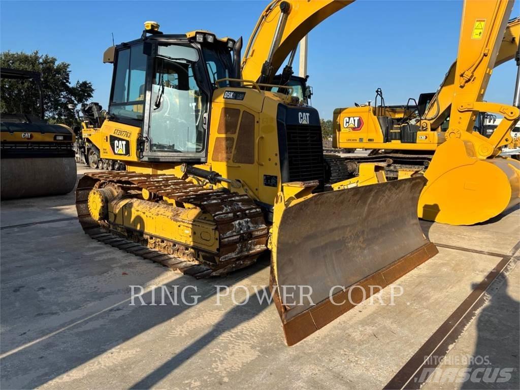 CAT D5K2LGPCAB Buldožeri guseničari