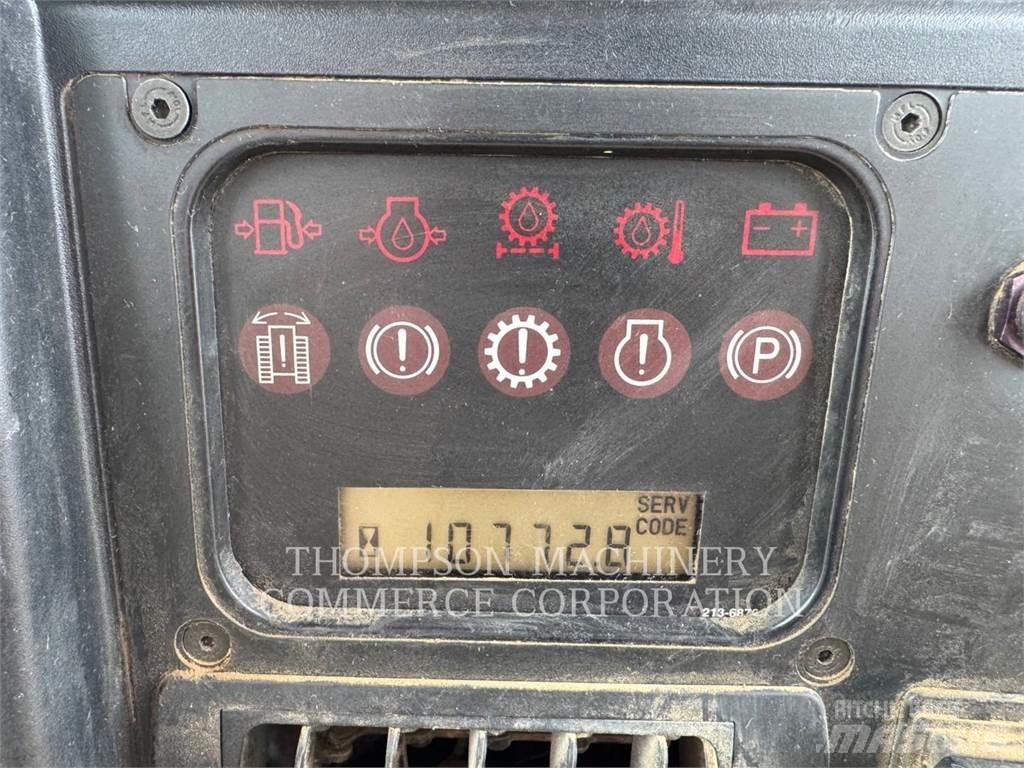 CAT D5NXL Buldožeri guseničari