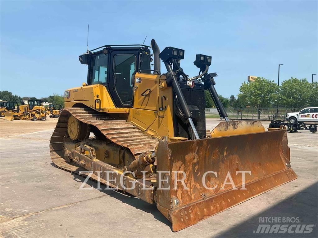 CAT D6 Buldožeri guseničari