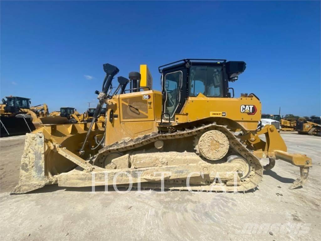 CAT D6 Buldožeri guseničari
