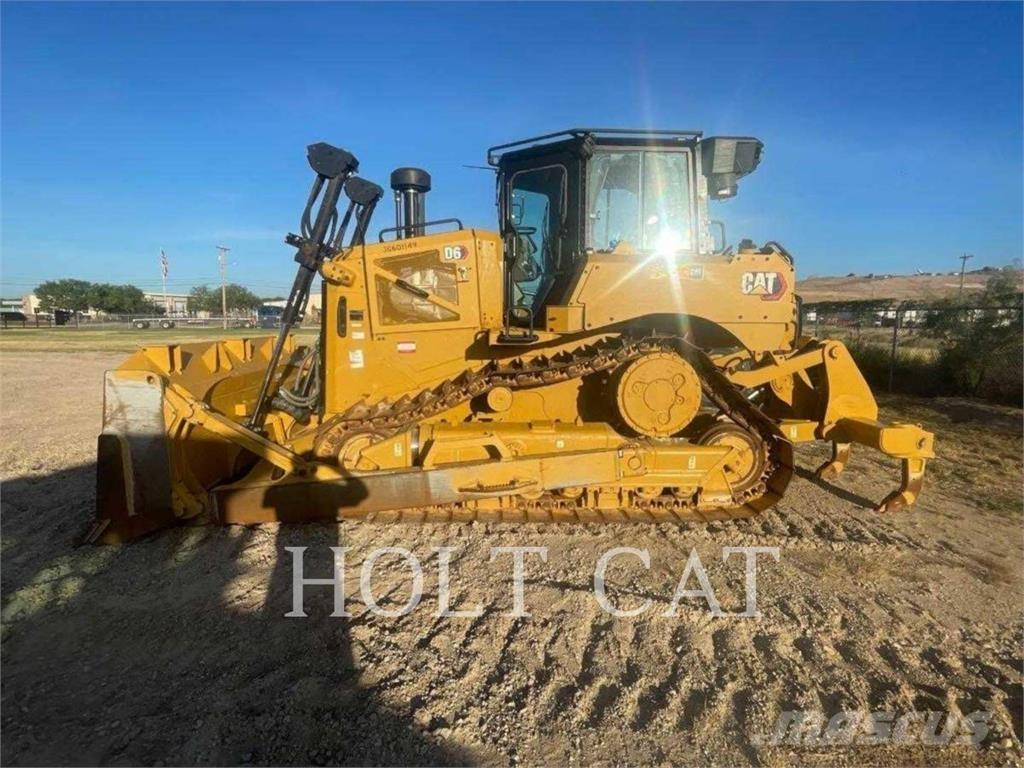 CAT D6 Buldožeri guseničari