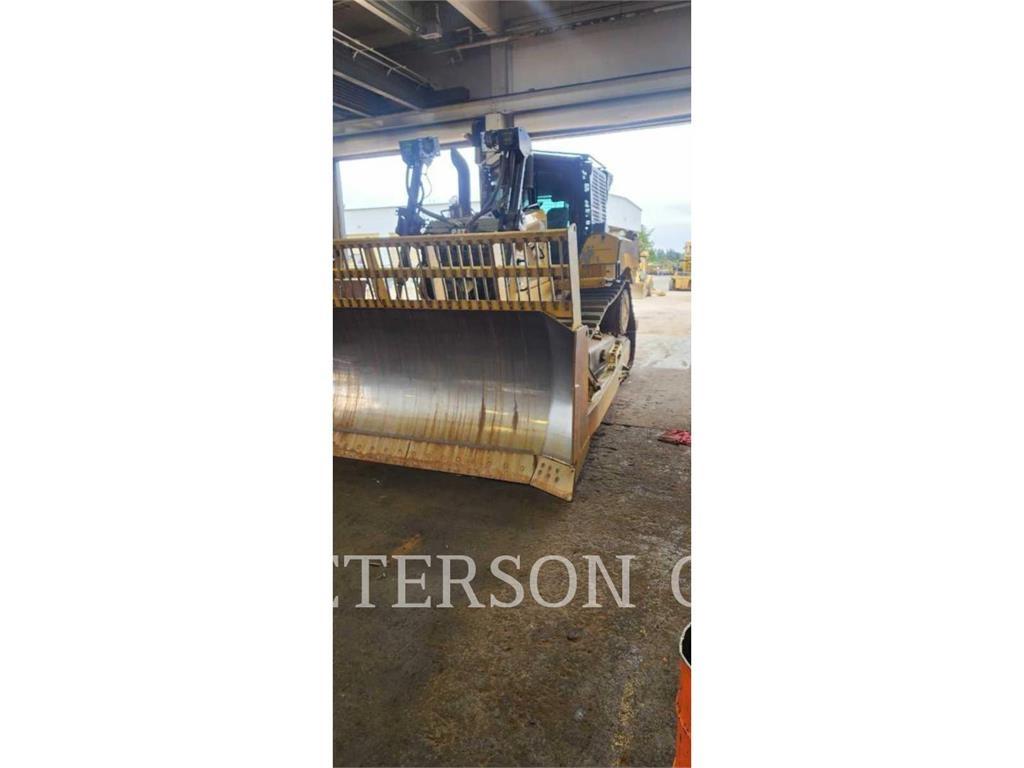 CAT D6 Buldožeri guseničari