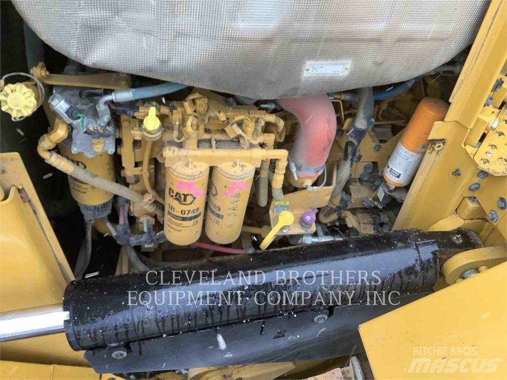 CAT D6 LGP Buldožeri guseničari