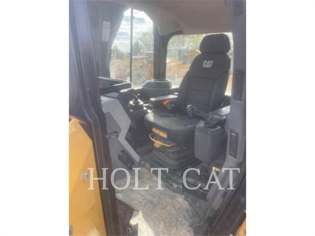 CAT D6 XELGP Buldožeri guseničari