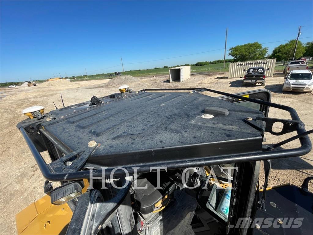 CAT D6 XEVP Buldožeri guseničari