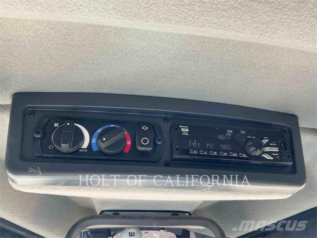 CAT D620XEVP Buldožeri guseničari