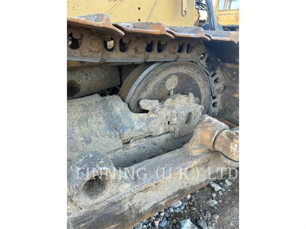 CAT D6E PS Buldožeri guseničari