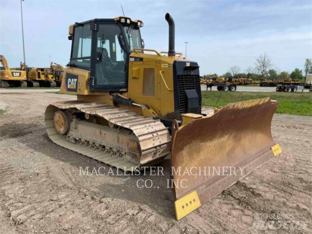CAT D6K2LGP Buldožeri guseničari