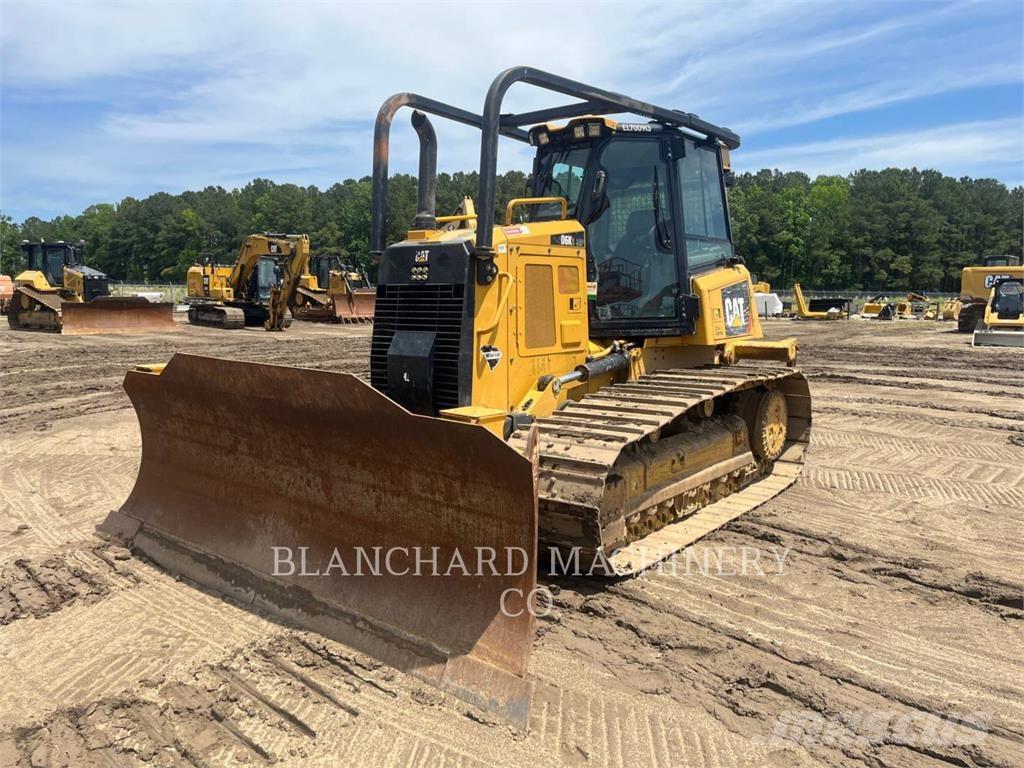 CAT D6K2LGP Buldožeri guseničari
