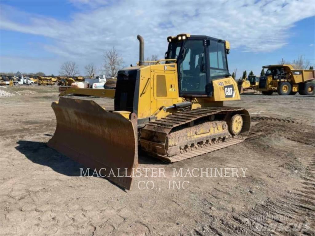 CAT D6K2LGP Buldožeri guseničari