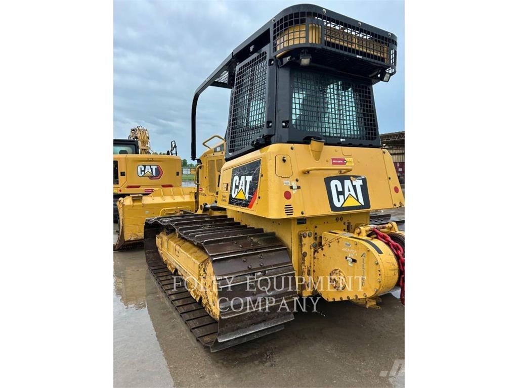 CAT D6K2LGPA Buldožeri guseničari