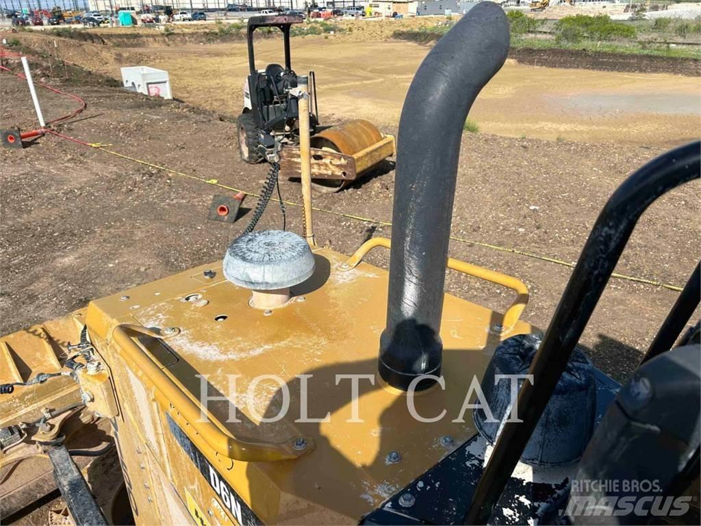 CAT D6N Buldožeri guseničari