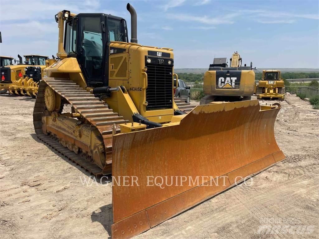 CAT D6N LGP Buldožeri guseničari
