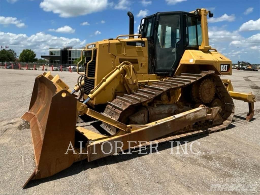 CAT D6N XL SU Buldožeri guseničari