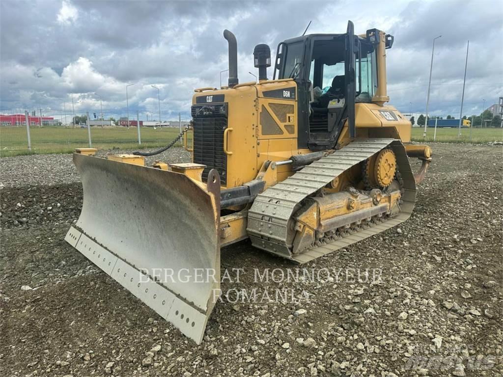 CAT D6NXL Buldožeri guseničari