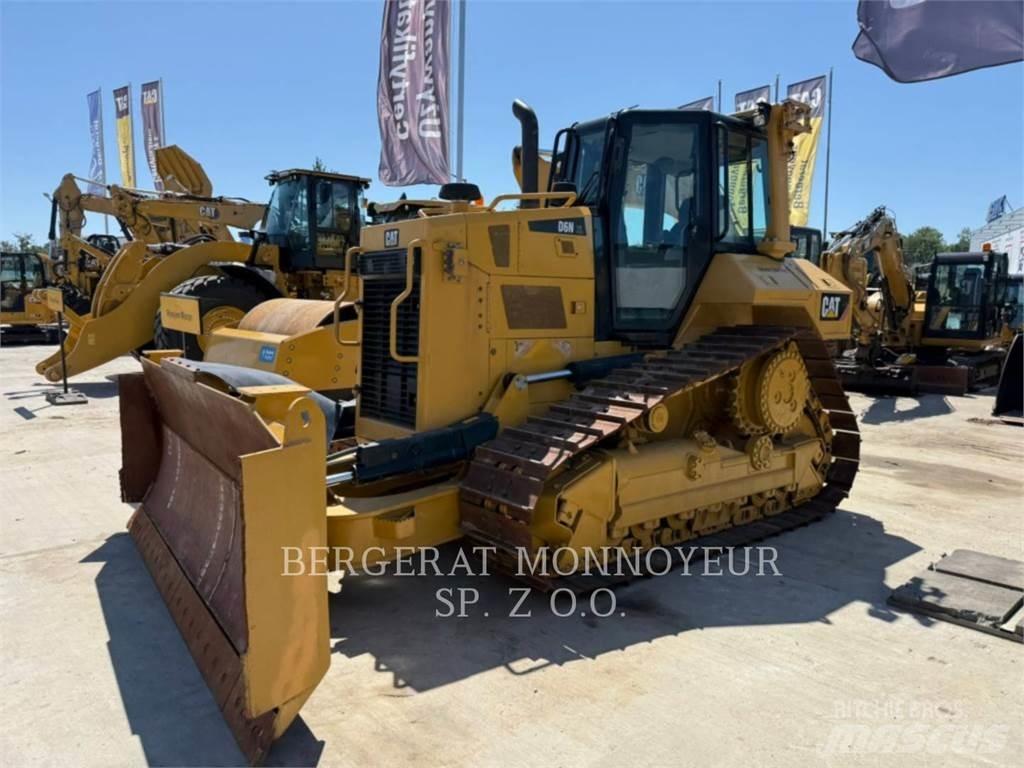 CAT D6NXL Buldožeri guseničari