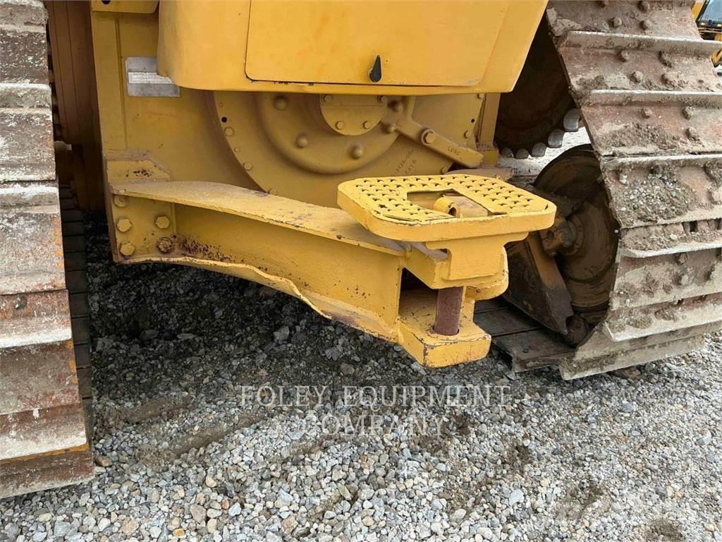 CAT D6NXL Buldožeri guseničari