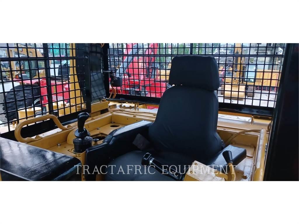 CAT D6RXL Buldožeri guseničari