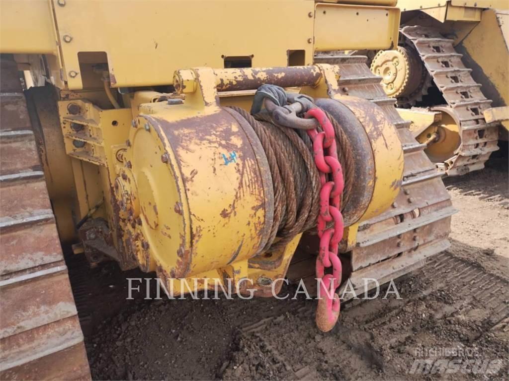 CAT D6T Buldožeri guseničari
