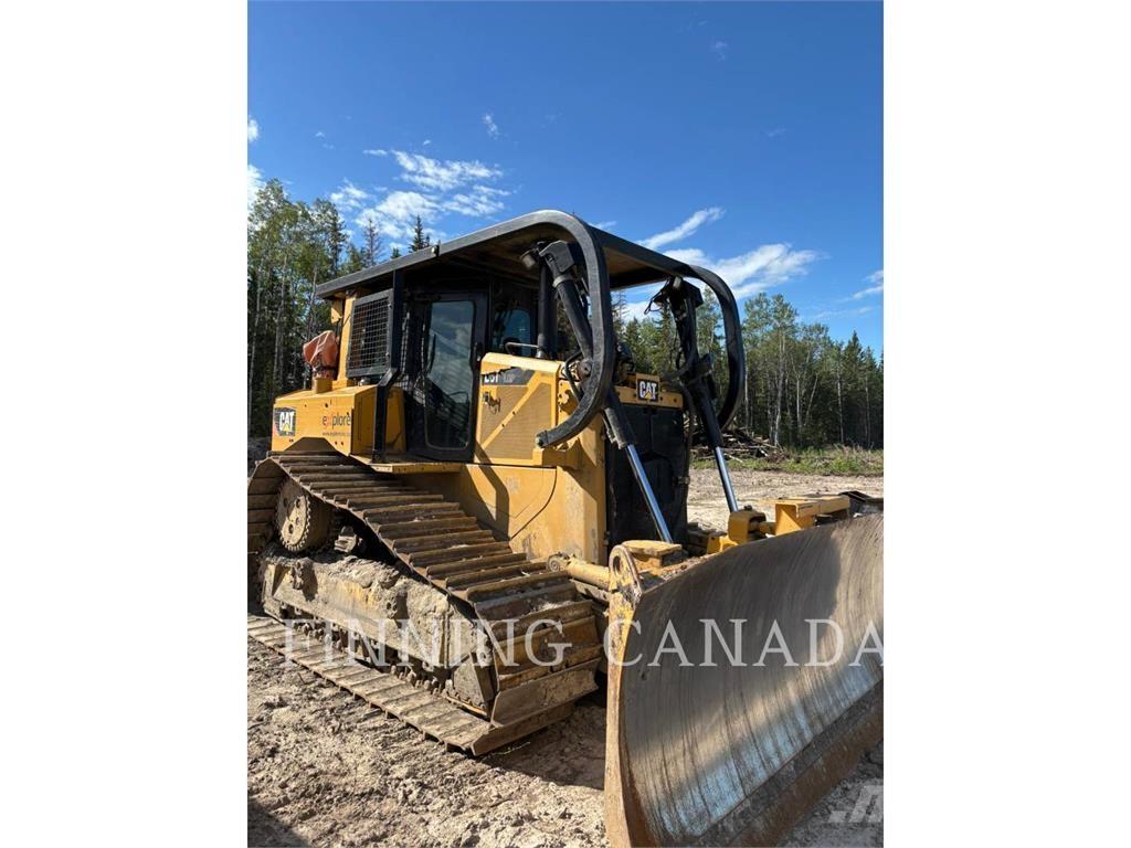 CAT D6T Buldožeri guseničari