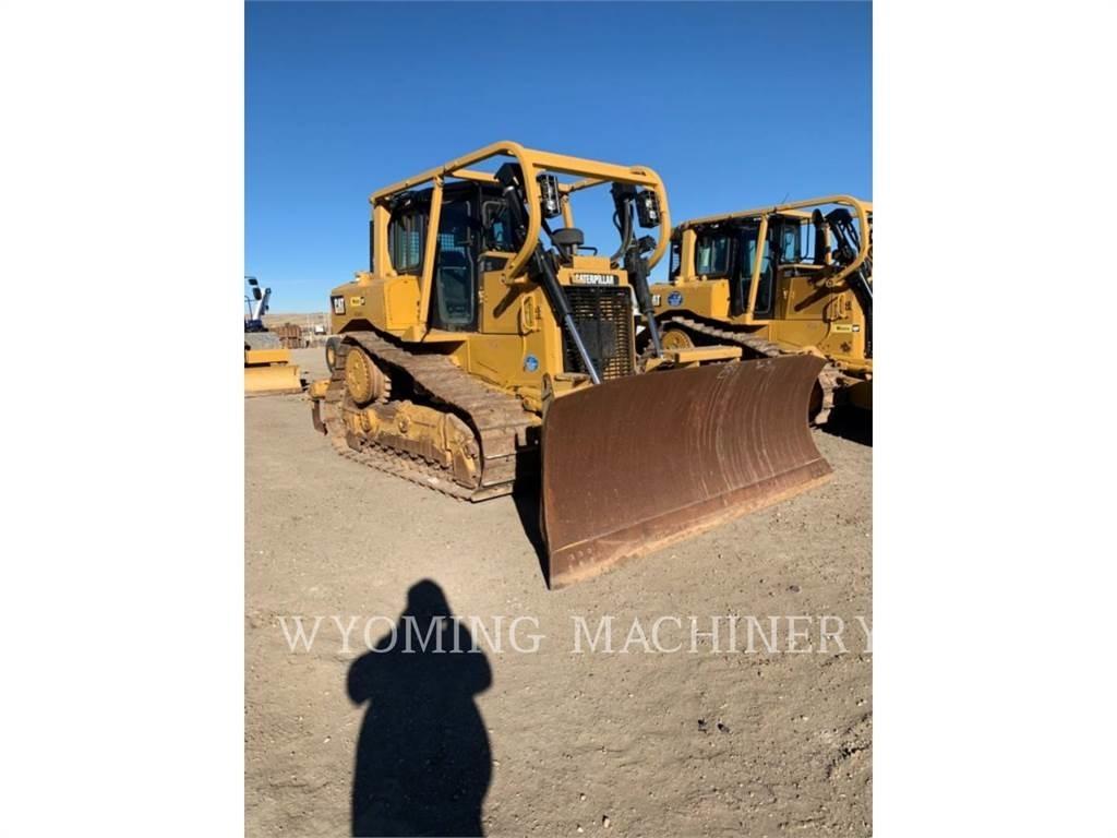 CAT D6T Buldožeri guseničari