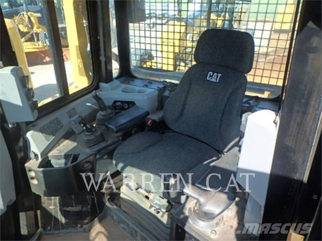 CAT D6T 4XLARO Buldožeri guseničari