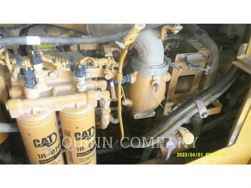 CAT D6T LGP Buldožeri guseničari